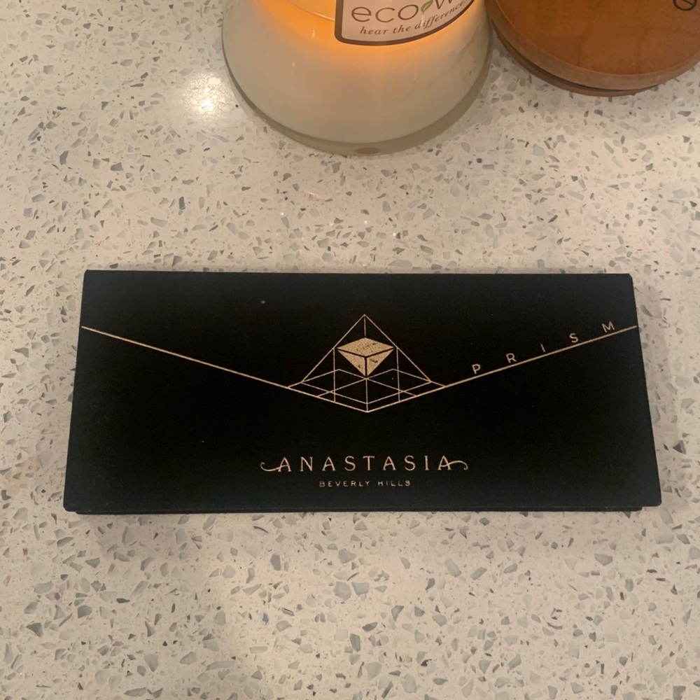 Anastasia prism palette - Picture 2 of 3
